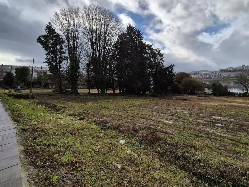 El tráfico y regulaciones estatales ralentizan nuevos proyectos residenciales en Oleiros