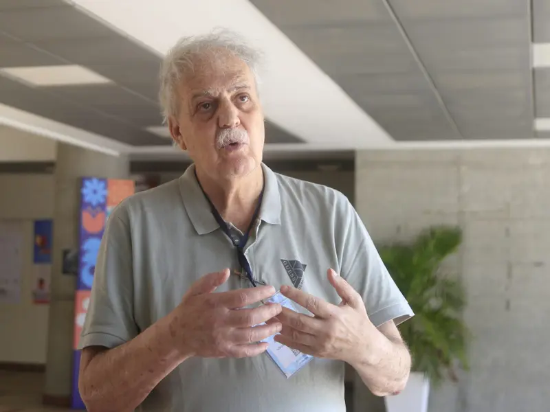 Carlos Nobre: Es crucial reducir emisiones de combustibles fósiles para evitar un ecocidio