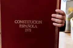 Estudiantes de Oleiros premiadas en concurso sobre la Constitución Española