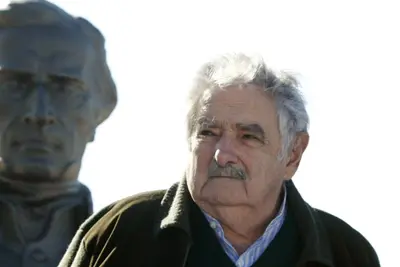 El paseo de la ría de Oleiros llevará el nombre de José Mujica