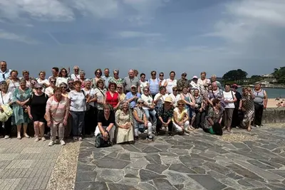 Excursión de fin de curso para alumnos de alfabetización y memoria en Oleiros
