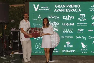 Golf Xaz celebra su quinto aniversario en Oleiros con un gran evento y torneo