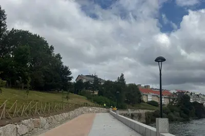 Finalizan las obras del paseo de la ría en O Graxal y O Paraíso