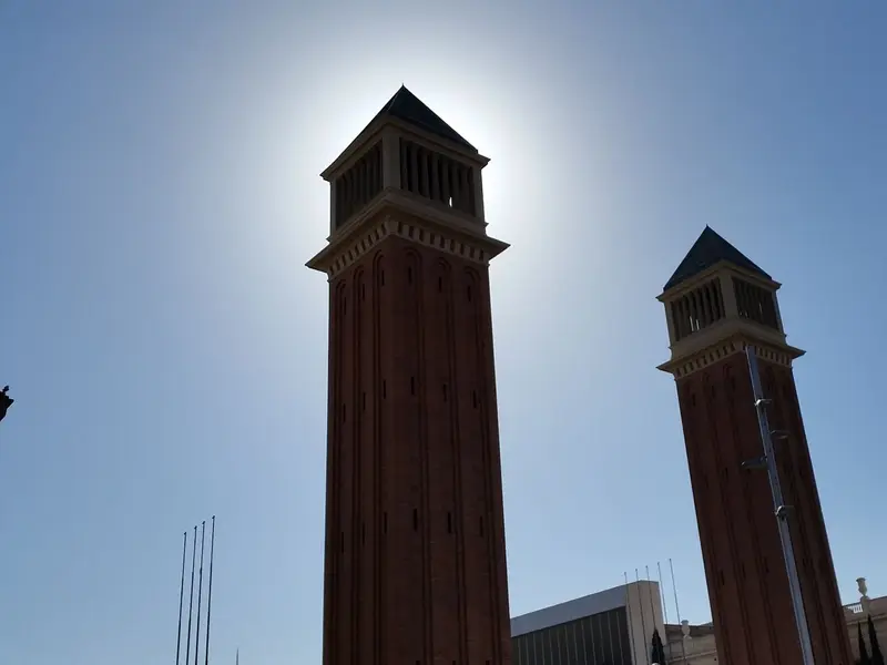 Barcelona amplía su red de refugios climáticos a 500 espacios para el verano de 2026