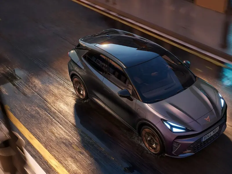 CUPRA Raval: nuevo eléctrico compacto desde 24.200 euros y 444 km de autonomía
