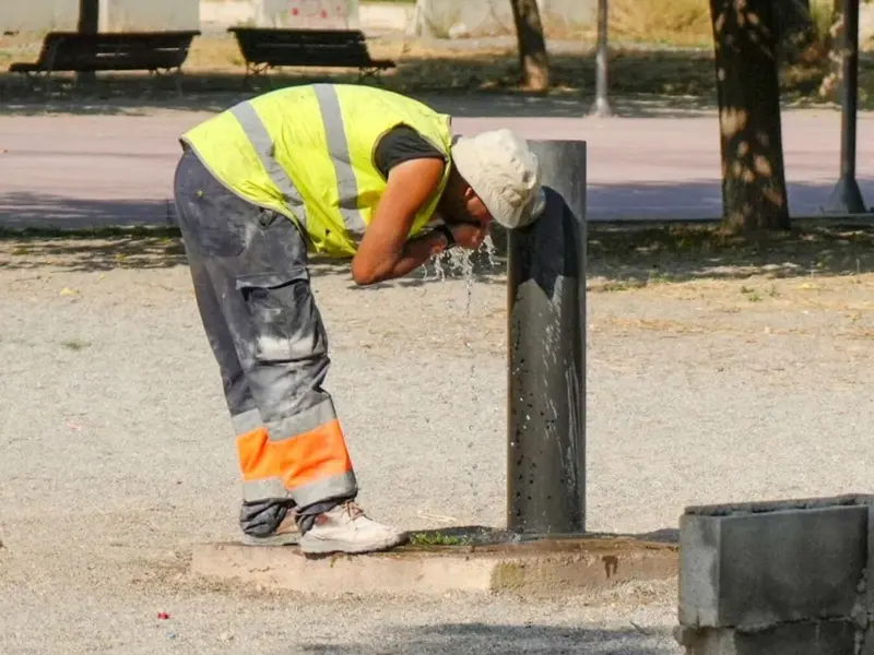 Urgente: Golpes de calor en trabajadores al aire libre aumentan en España con el cambio climático