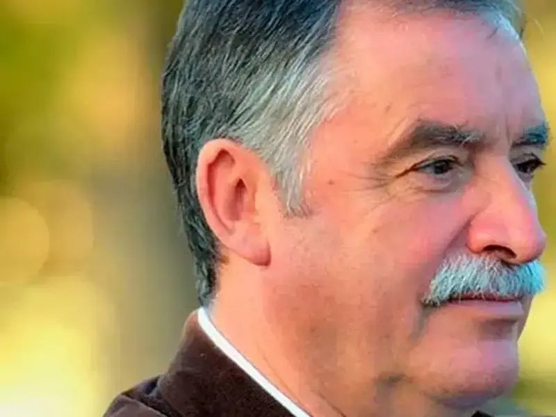 Controversia en Oleiros: El alcalde Gelo reitera sus polémicas declaraciones sobre Trump