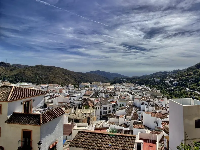 La Sierra de las Nieves amplía su protección con casi 5.000 hectáreas más