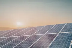 Científicos proponen usar fachadas de edificios para generar energía solar