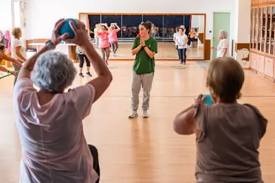 Abren inscripciones para actividades de envejecimiento activo en Oleiros