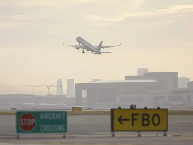 Emisiones de la aviación en Europa alcanzan niveles récord en 2025
