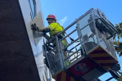 Intervención de Bomberos en Santa Cruz por desprendimiento de losas