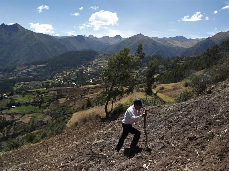 Perú implementa acuerdo para proteger fuentes de agua en zonas altoandinas