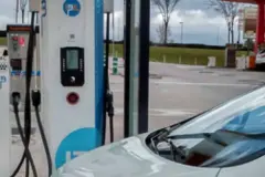 Retos de la red de recarga para coches eléctricos en España