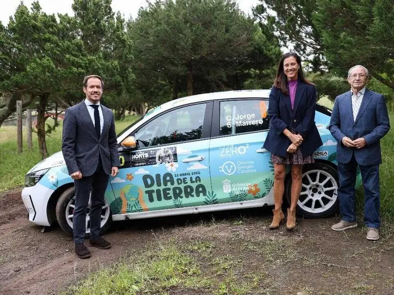 El automovilismo canario promueve la sostenibilidad con el 'Coche Zero' en el Día de la Tierra