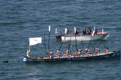 Salgado-Perillo gana la Bandeira Concello de Oleiros en la Liga Galega de Traiñeiras femenina