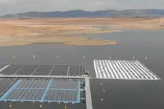 Oregón implementa paneles solares flotantes para conservar agua y generar energía