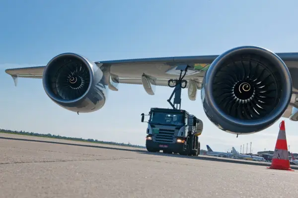 Bruselas inicia expediente a España y 12 países por incumplir normativas de sostenibilidad aérea