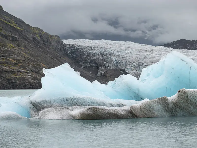 Protestas en Buenos Aires por reforma de ley de glaciares y su impacto ambiental