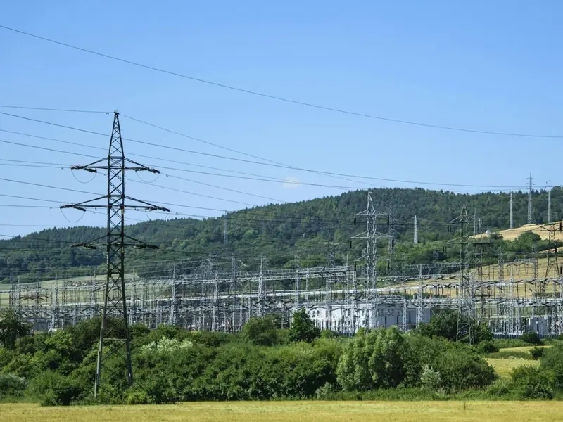La UE prohíbe onduladores chinos en proyectos energéticos por ciberseguridad