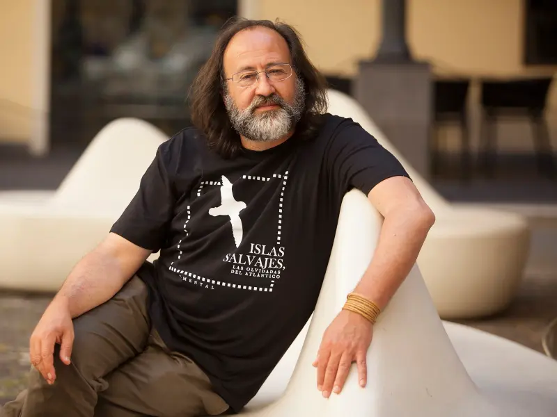 Luis Miguel Domínguez: El lobo pierde protección por una 'triquiñuela', pero sigue amparado por la justicia