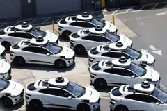 Madrid liderará el despliegue de robotaxis con Uber y Cabify en 2026