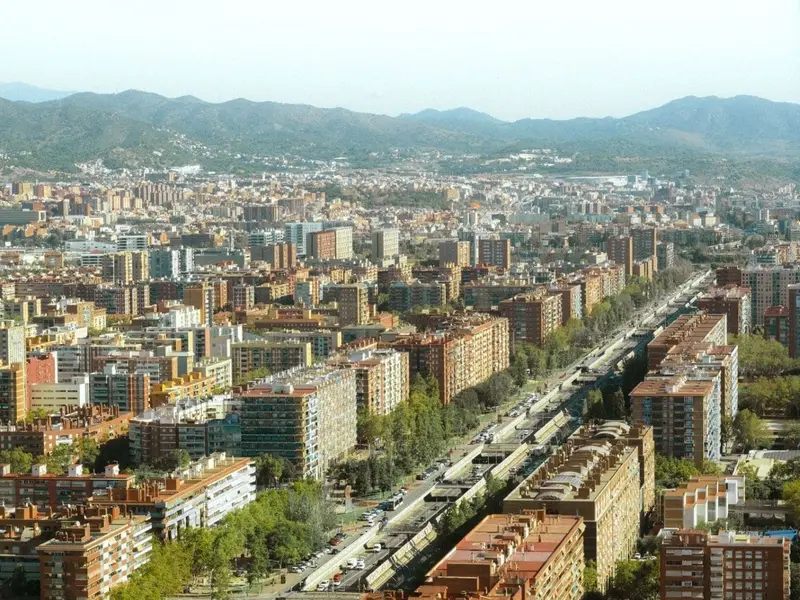 Una guía innovadora refuerza la preparación ante incendios forestales en barrios vulnerables