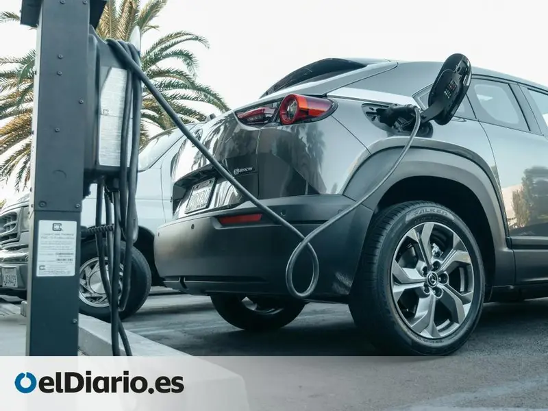 UGT aboga por renting social de coches eléctricos en España inspirado en modelo francés
