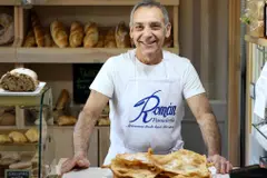 Las tradicionales orejas de carnaval, un dulce familiar de Oleiros