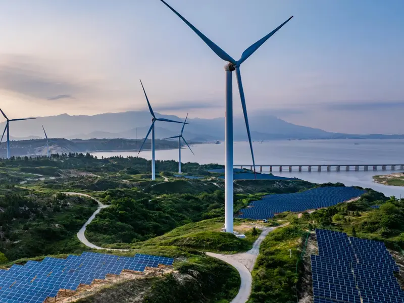 HEINEKEN España lidera la transición a 100% energía renovable en su producción