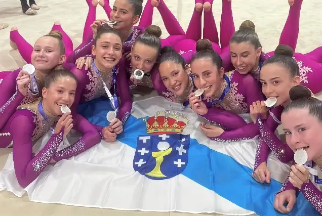 Ximnasia Oleiros logra la medalla de plata en Igualada en gimnasia estética