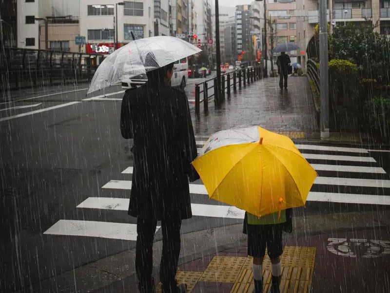 Fuertes lluvias y descenso de temperaturas en diversas regiones de España