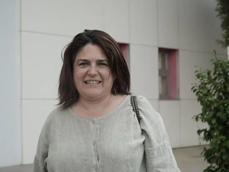 Alegría en el sorteo de 20 viviendas protegidas en Oleiros: Katy Gutiérrez es una de las afortunadas