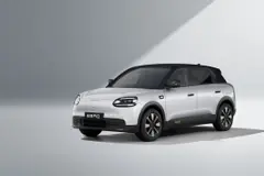 EBRO lanza nuevo vehículo urbano 100% eléctrico para movilidad accesible en España