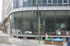 Una multinacional de Oleiros adquiere el 75% del edificio Citroën en A Coruña