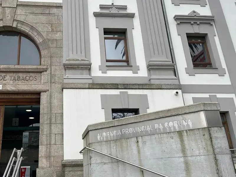 Condenado por estafar a su yerno en una operación inmobiliaria en Oleiros