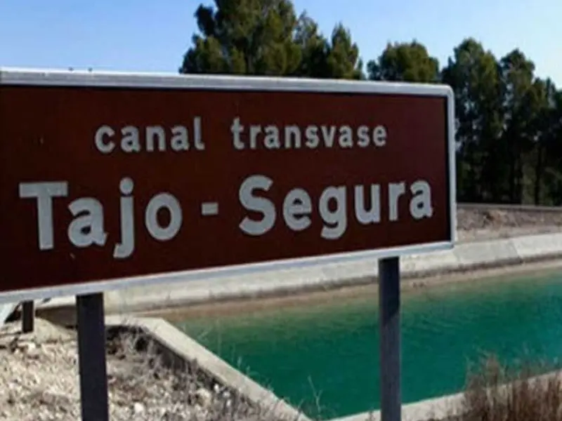 El trasvase Tajo-Segura genera controversia por sequía en el sureste español y escasez de decisiones