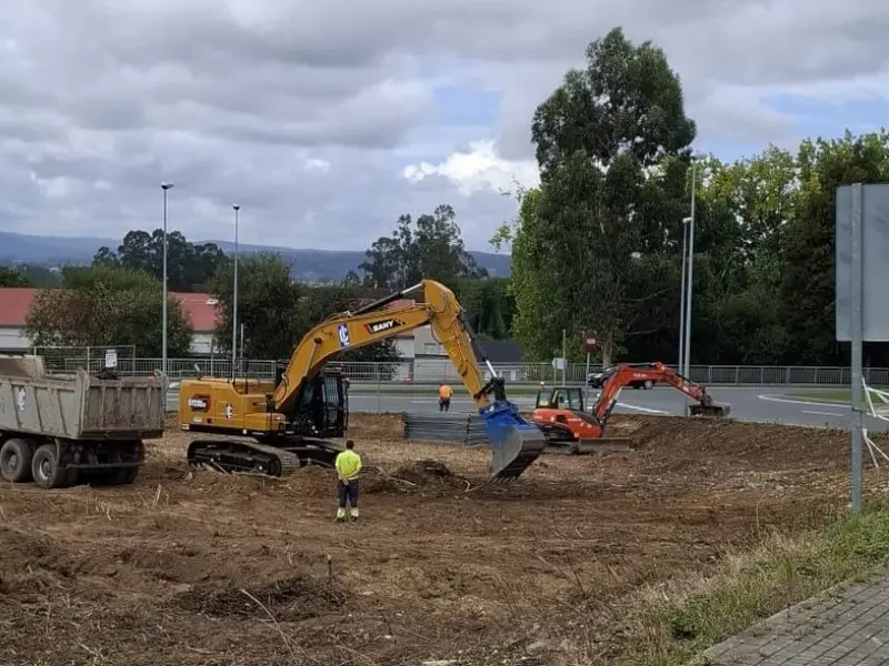 Oleiros tendrá un parking provisional para el centro de salud de A Covada