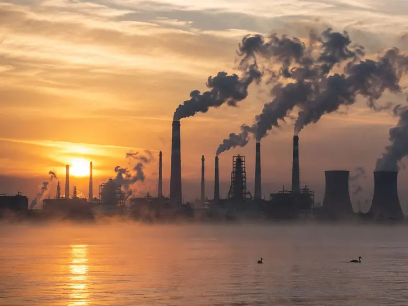 Un estudio revela que el ácido trifluoroacético, un contaminante persistente, cubre la Tierra