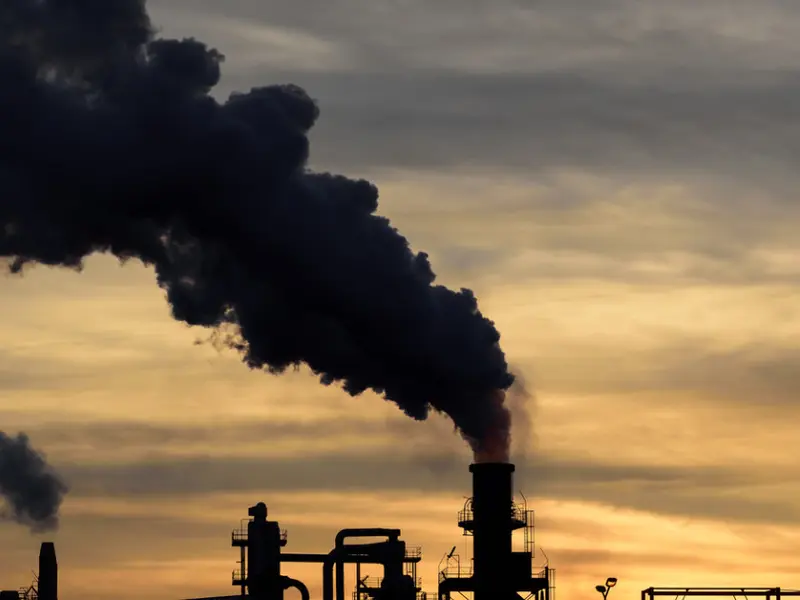 España necesita reducir un 43% sus emisiones para cumplir con la UE para 2030