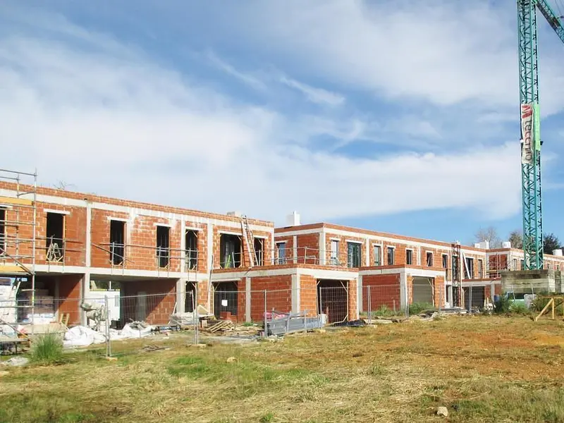 Oleiros se posiciona quinto en construcción de vivienda en Galicia