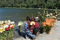 Los mayas mam de Guatemala realizan ceremonia por lluvias ante la sequía