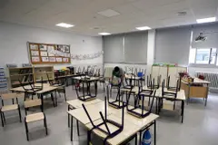 Oleiros abre expediente sancionador a la empresa de limpieza de edificios públicos