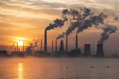 Un estudio revela que el ácido trifluoroacético, un contaminante persistente, cubre la Tierra