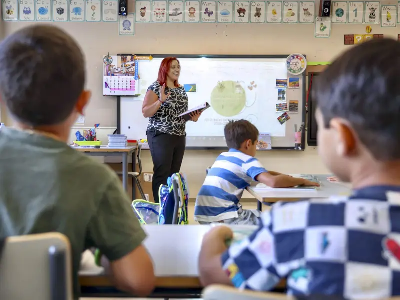 Solo el 4% de los colegios en España cumple con los estándares de calidad del aire de la OMS