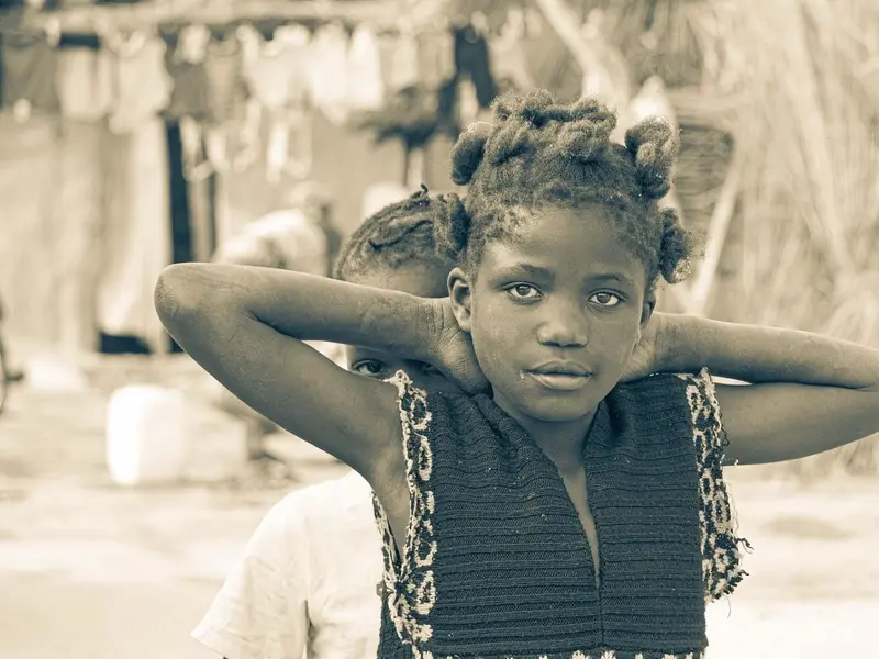 Crisis de envenenamiento por plomo en niños de Zambia requiere intervención urgente