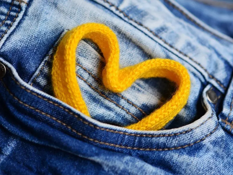 Cataluña promueve un pacto para reutilizar el 60% de la ropa y reducir residuos textiles