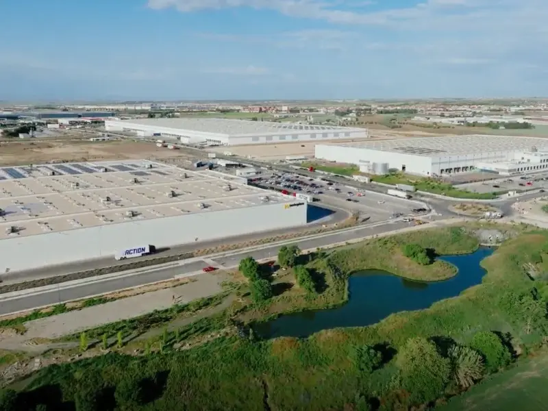 Inauguran zonas verdes en Pradillos II, un modelo de logística sostenible en Illescas