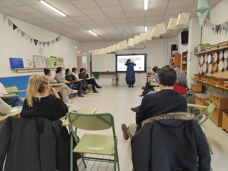 Éxito del taller de comunicación no violenta en Oleiros
