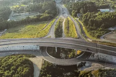 La Vía Ártabra sigue sin conexión con la AP-9, una necesidad urgente para Oleiros